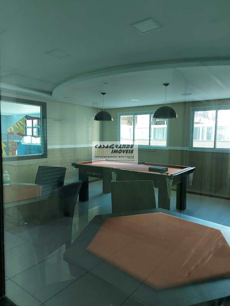 Apartamento em Praia Grande, no bairro CaiÃ§ara