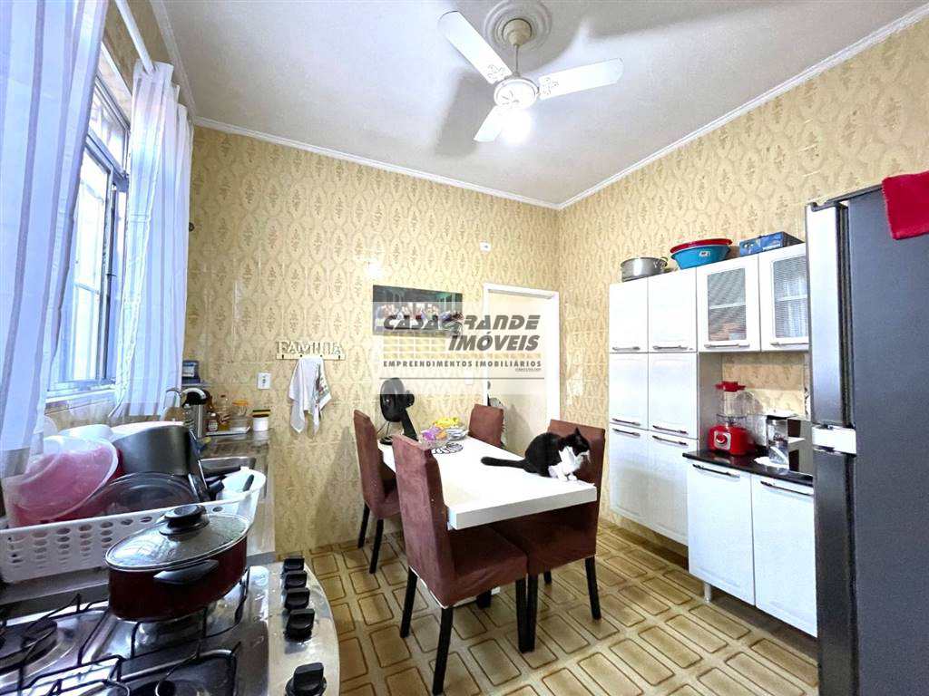 Casa em Praia Grande, no bairro Tupi