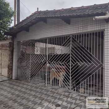Casa em Praia Grande, bairro MaracanÃ£