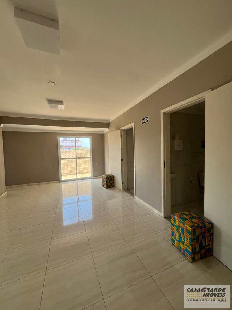 Apartamento em Praia Grande, no bairro Mirim