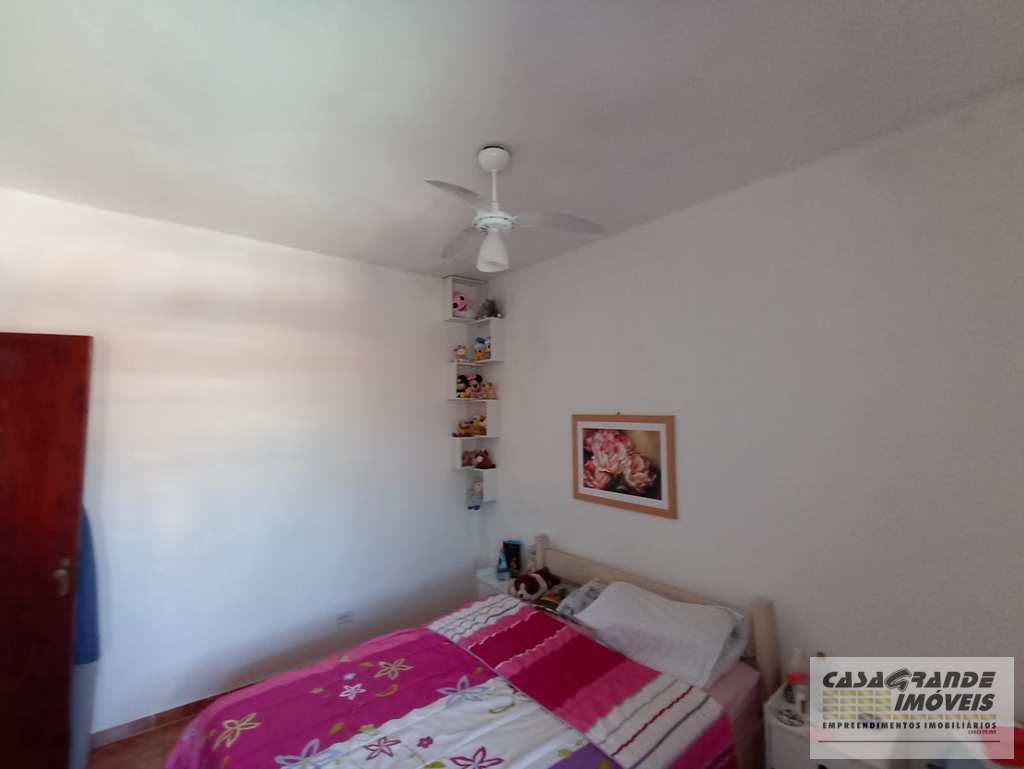 Casa em Praia Grande, no bairro MaracanÃ£