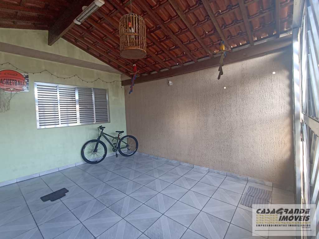 Casa em Praia Grande, no bairro MaracanÃ£