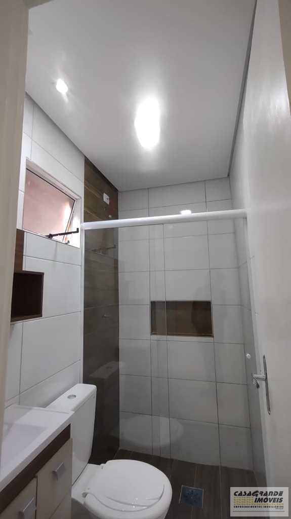 Casa em Praia Grande, no bairro MaracanÃ£