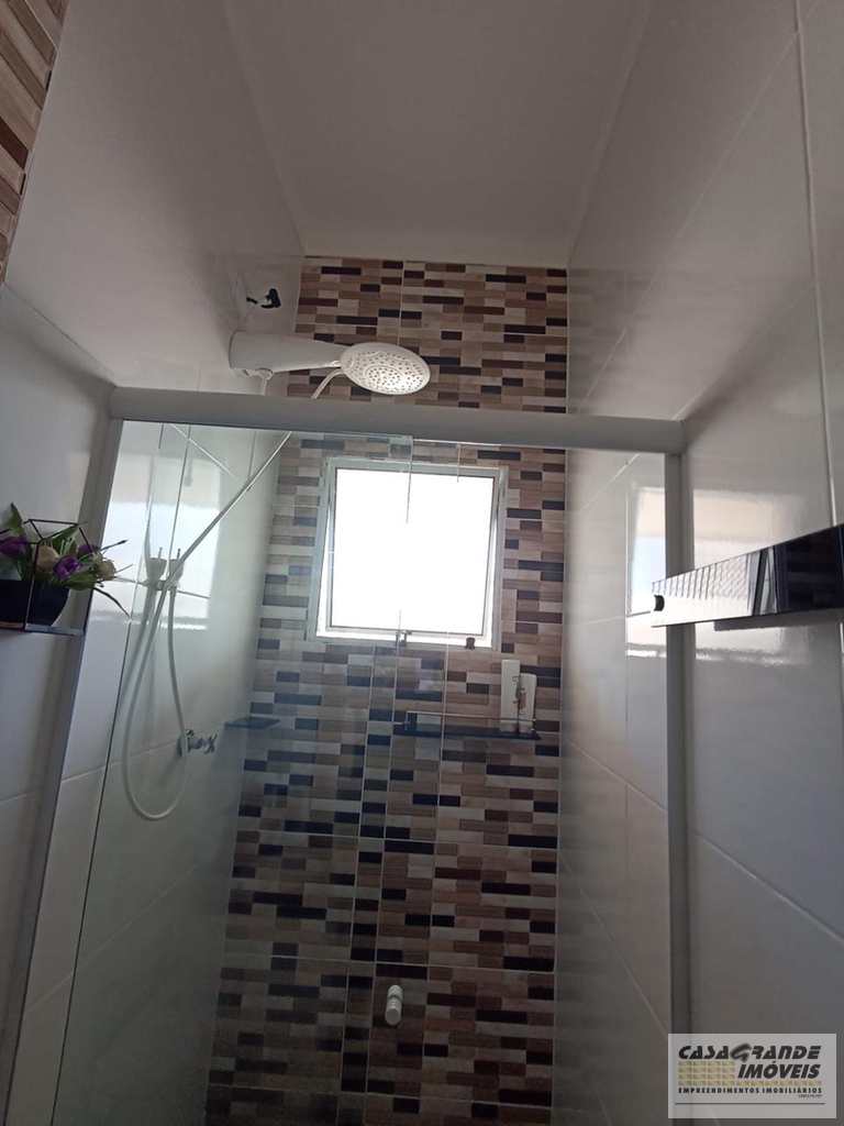 Casa de CondomÃ­nio em Praia Grande, no bairro MaracanÃ£