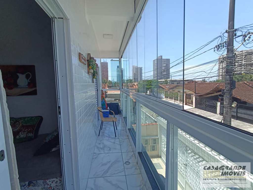 Casa de CondomÃ­nio em Praia Grande, no bairro MaracanÃ£