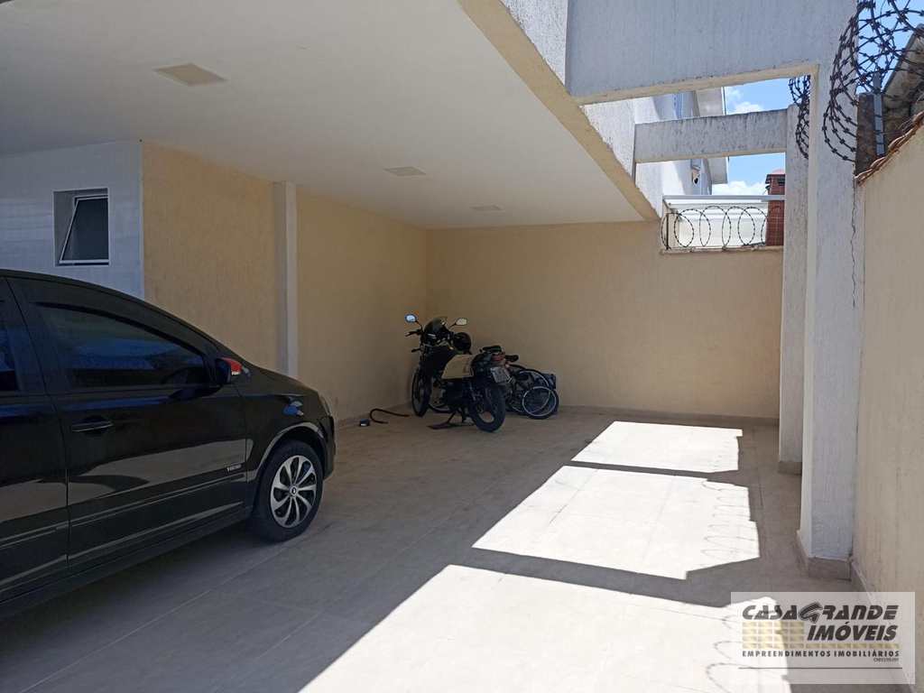 Casa de CondomÃ­nio em Praia Grande, no bairro MaracanÃ£
