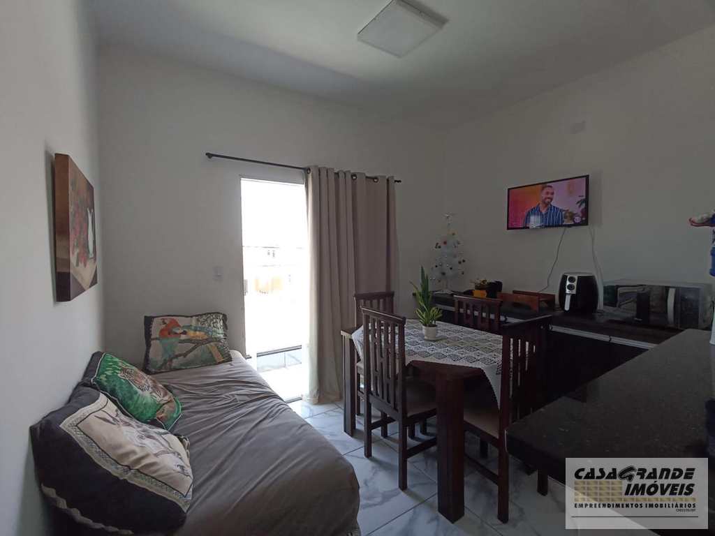 Casa de CondomÃ­nio em Praia Grande, no bairro MaracanÃ£