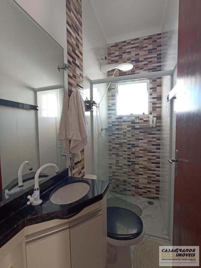 Casa de CondomÃ­nio em Praia Grande, no bairro MaracanÃ£