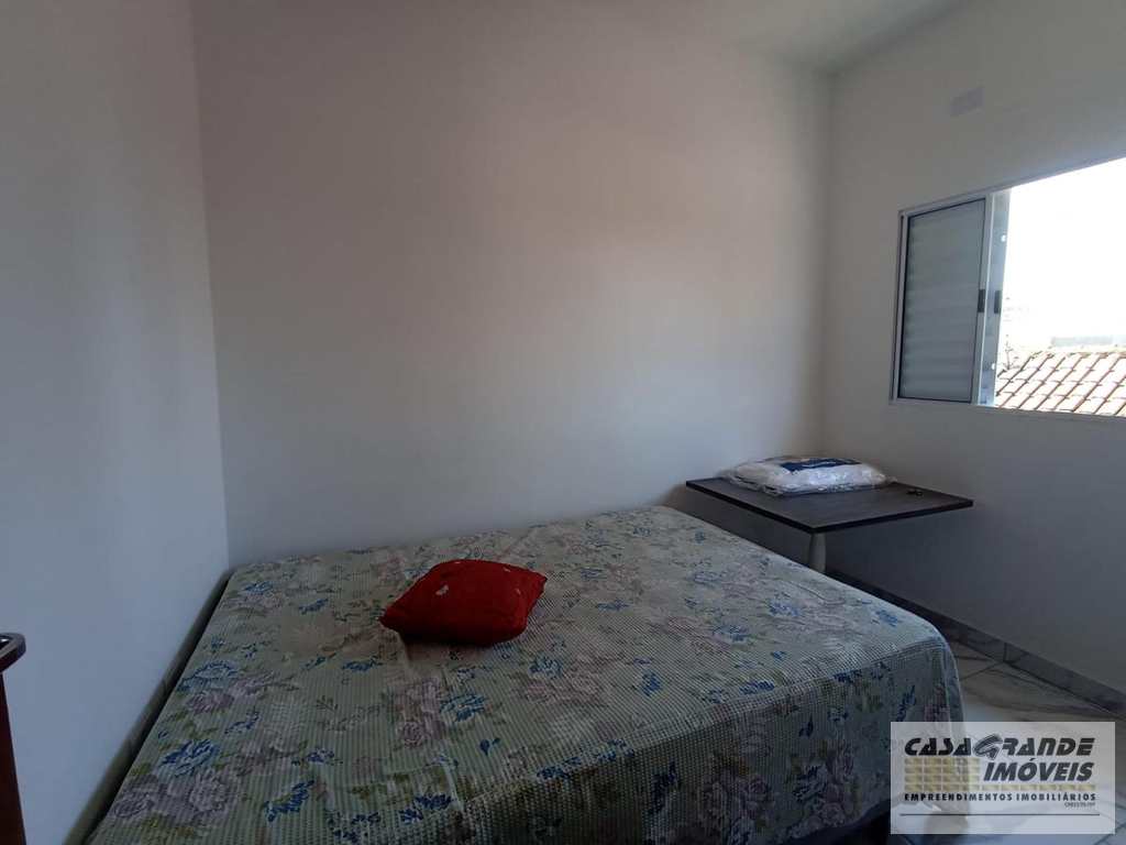 Casa de CondomÃ­nio em Praia Grande, no bairro MaracanÃ£