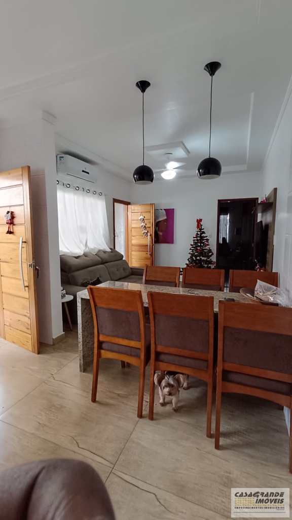 Casa em Praia Grande, no bairro MaracanÃ£