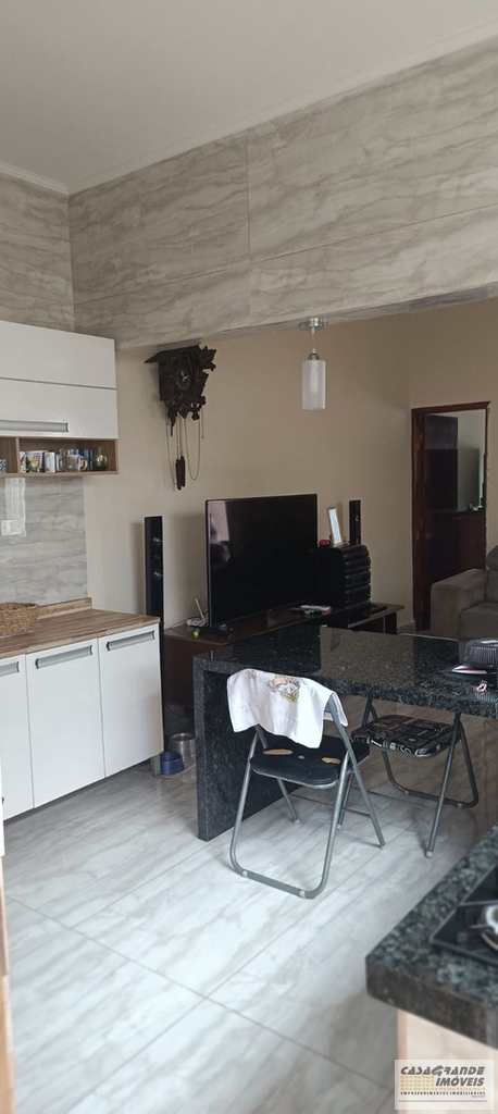 Casa em Praia Grande, no bairro Solemar